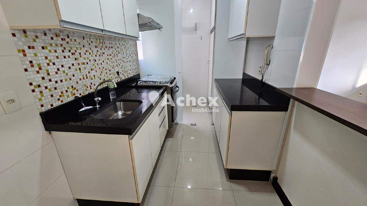 Apartamento para alugar com 3 quartos, 76m² - Foto 5