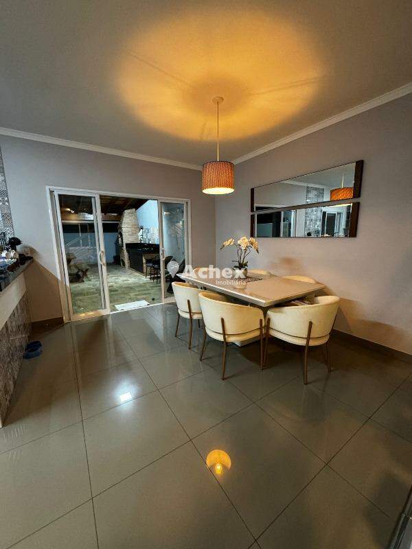 Casa à venda com 4 quartos, 206m² - Foto 8