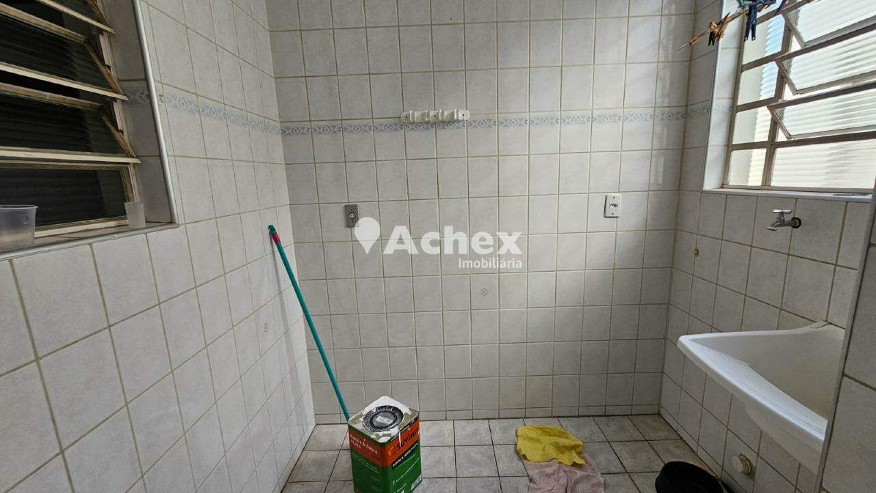 Apartamento para alugar com 3 quartos, 76m² - Foto 9