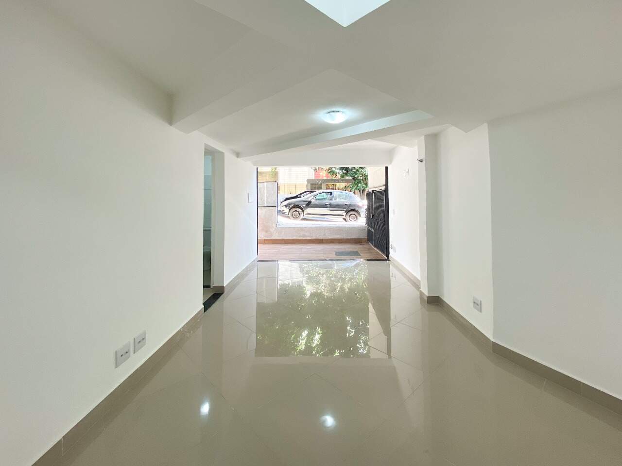 Loja para aluguel no Funcionários: 