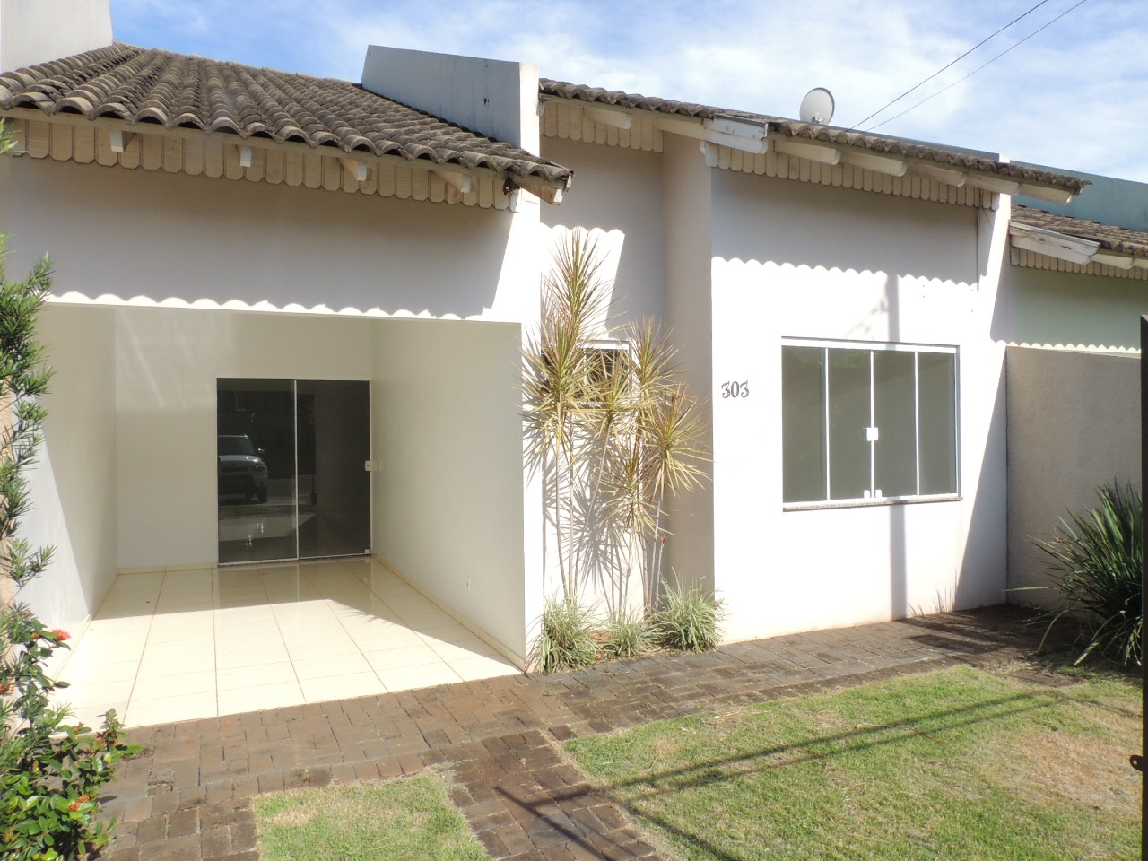 Casa para aluguel no Lago: 