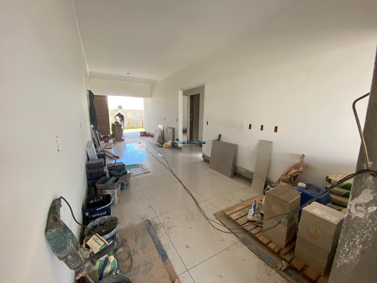 Casa à venda no Andorinha: sala/cozinha