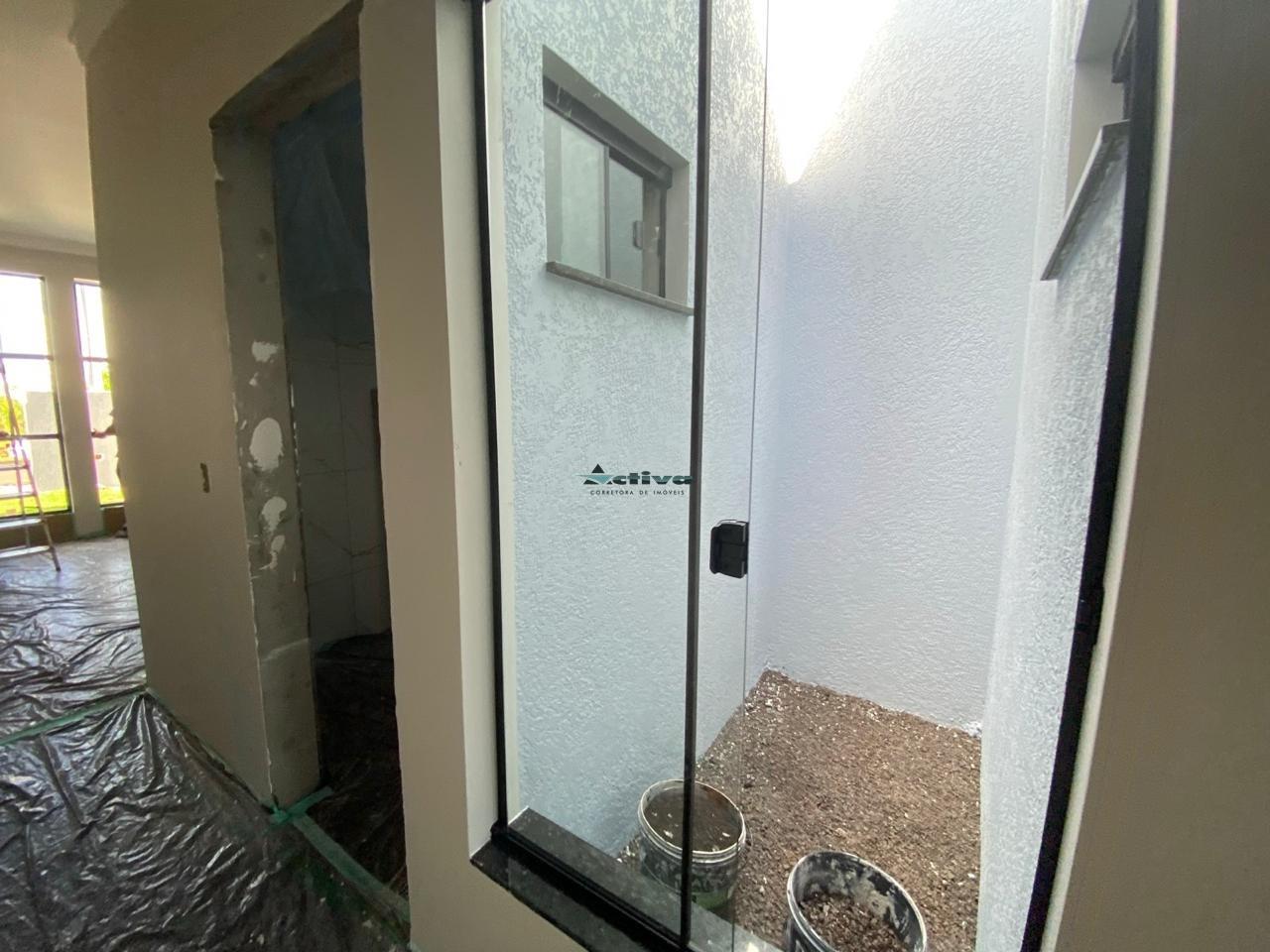 Casa à venda no Andorinha: poço de luz