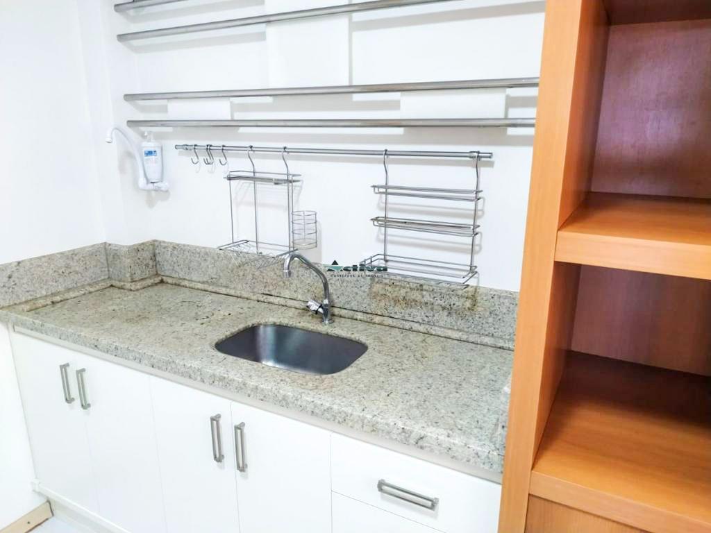 Sala à venda no Centro: 