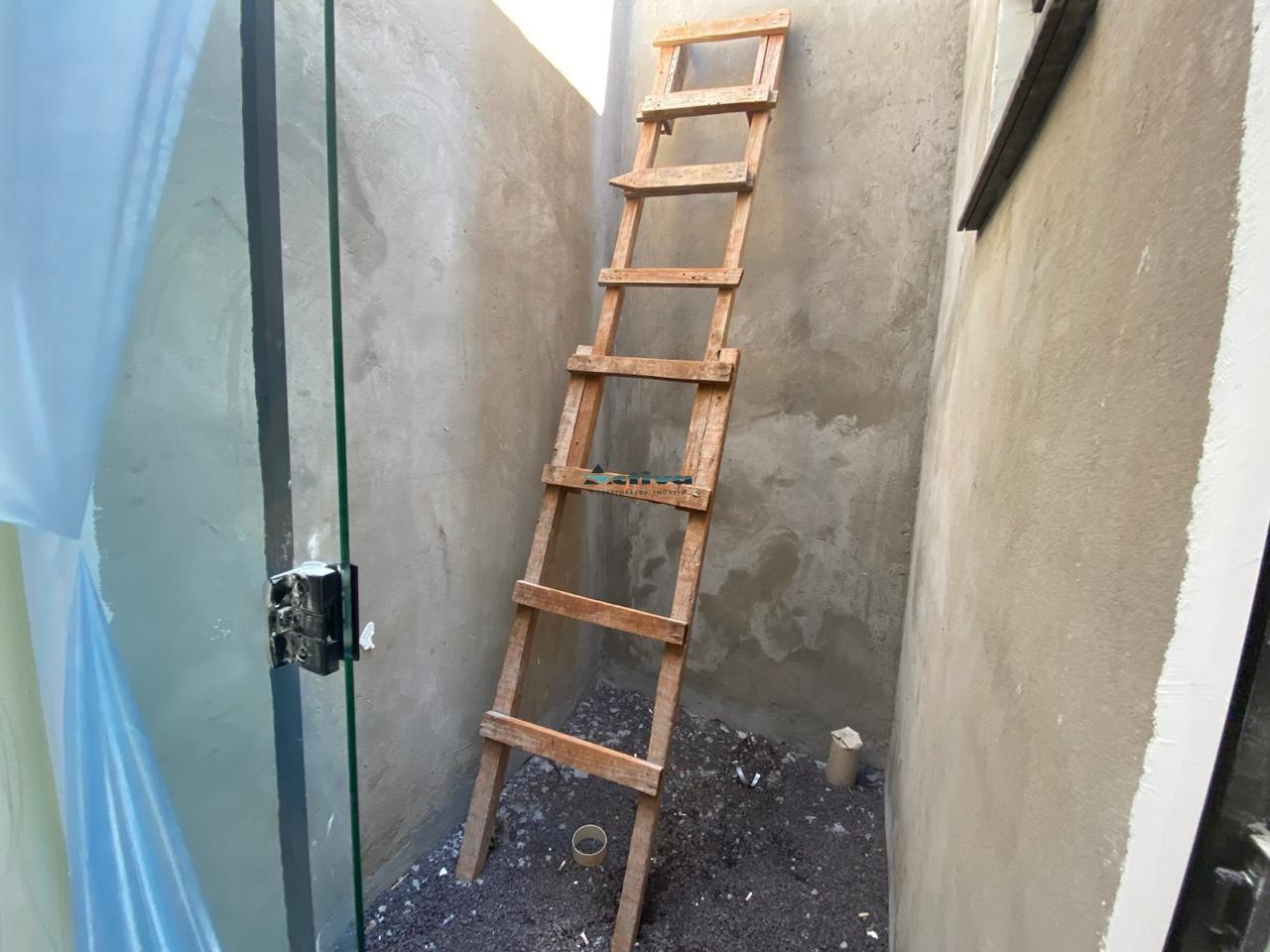 Casa à venda no Andorinha: poço de luz