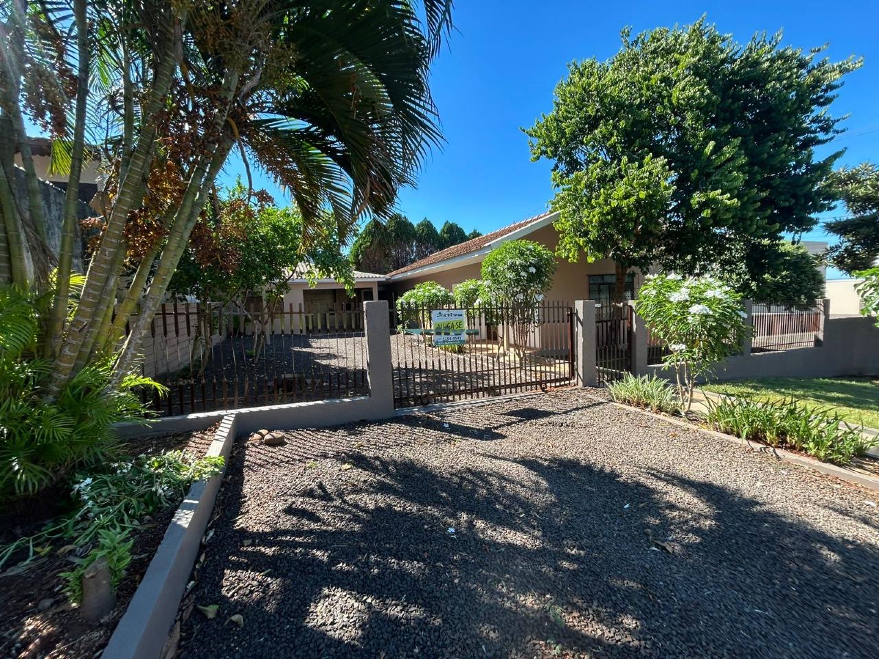Casa para aluguel no Centro: 