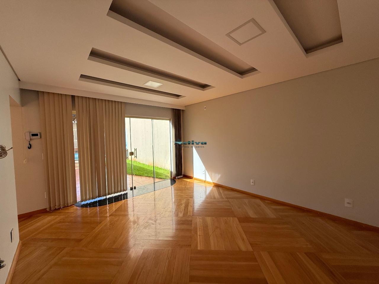 Casa à venda no Centro: 