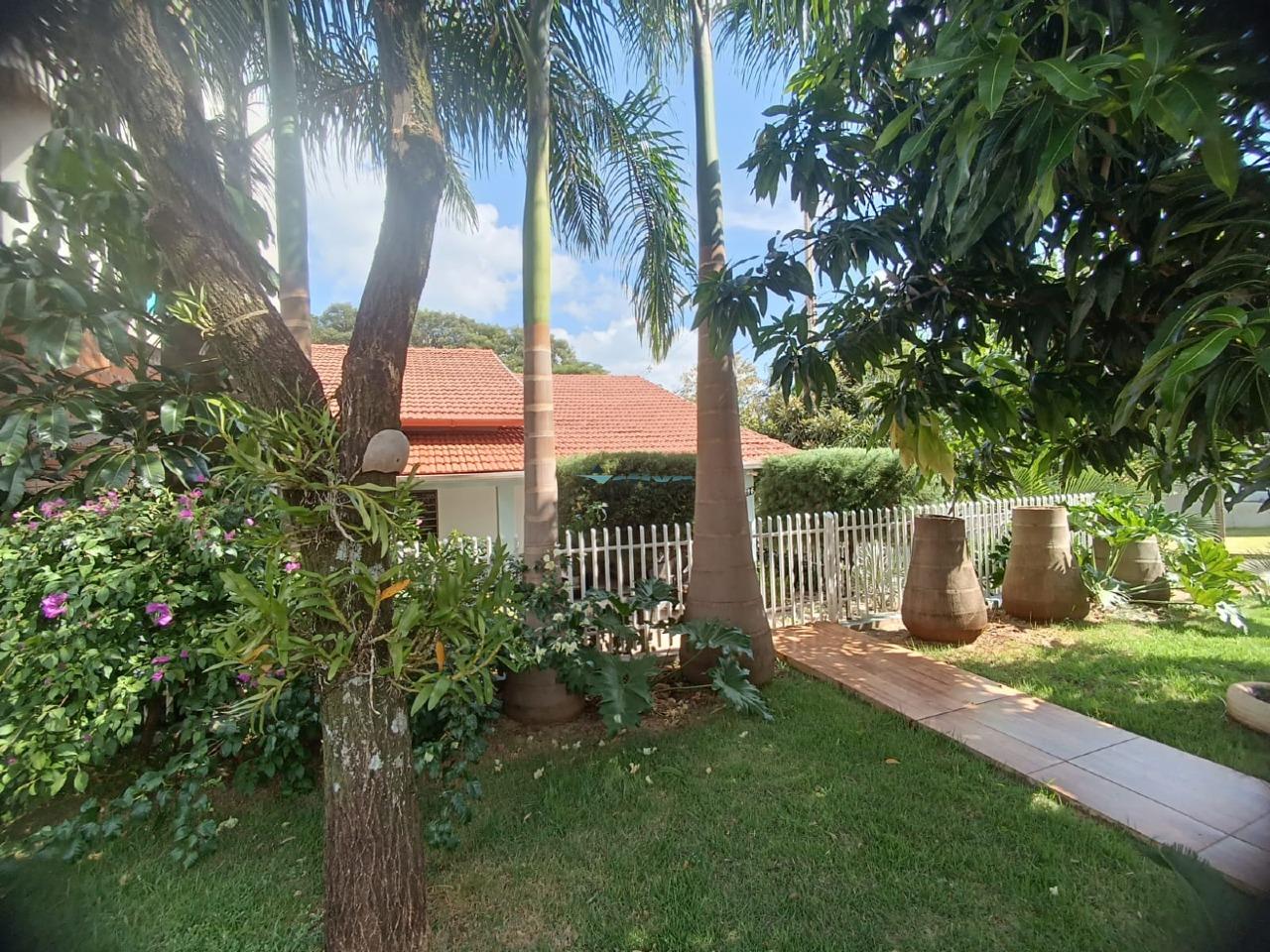 Casa à venda no Centro: 