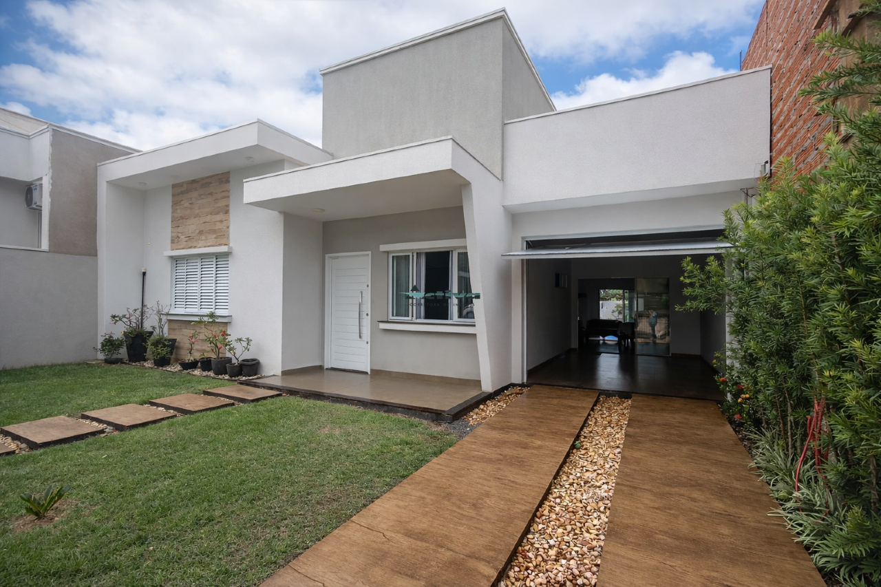 Casa à venda no Centro: 