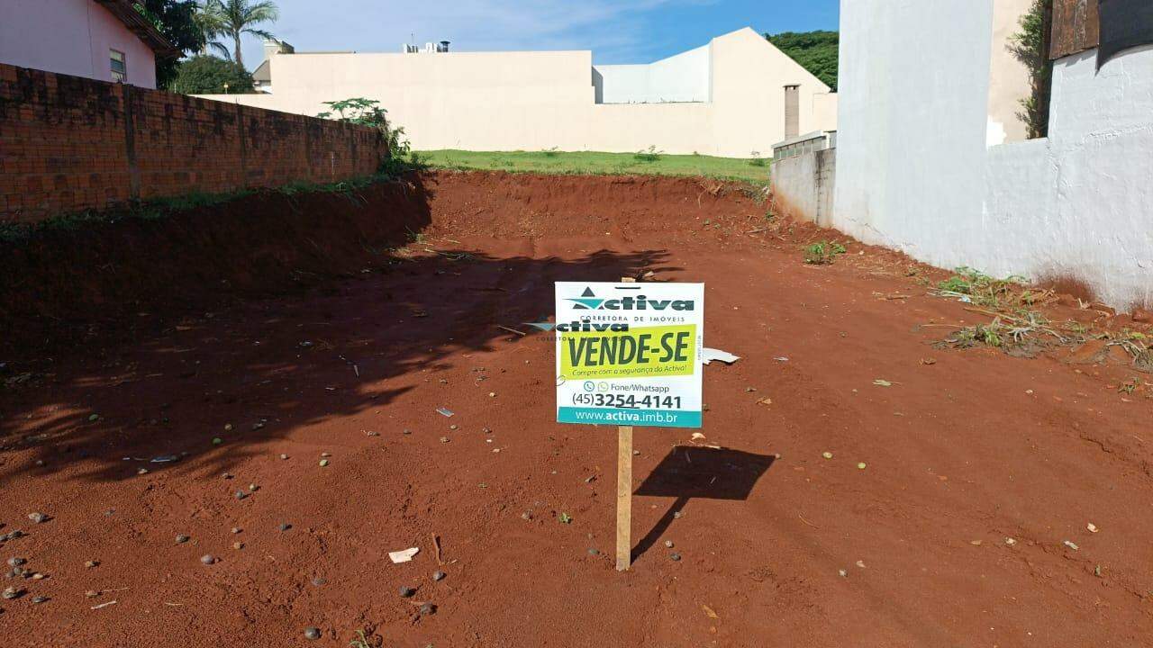 Lote à venda no Centro: 