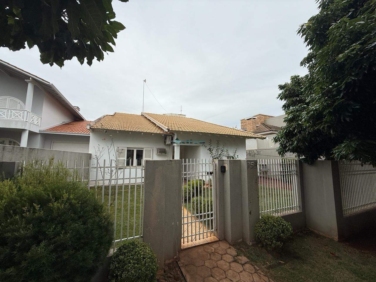 Casa à venda no Centro: 