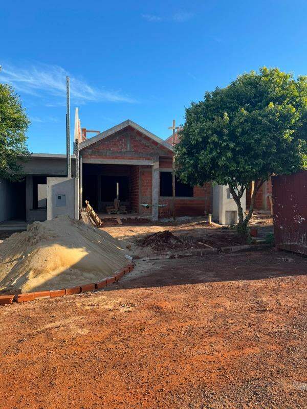Casa à venda no Guavirá: 