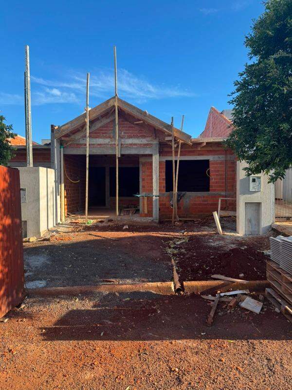 Casa à venda no Guavirá: 