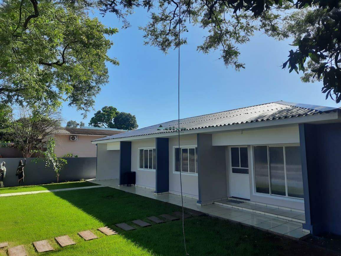 Casa à venda no Centro: 