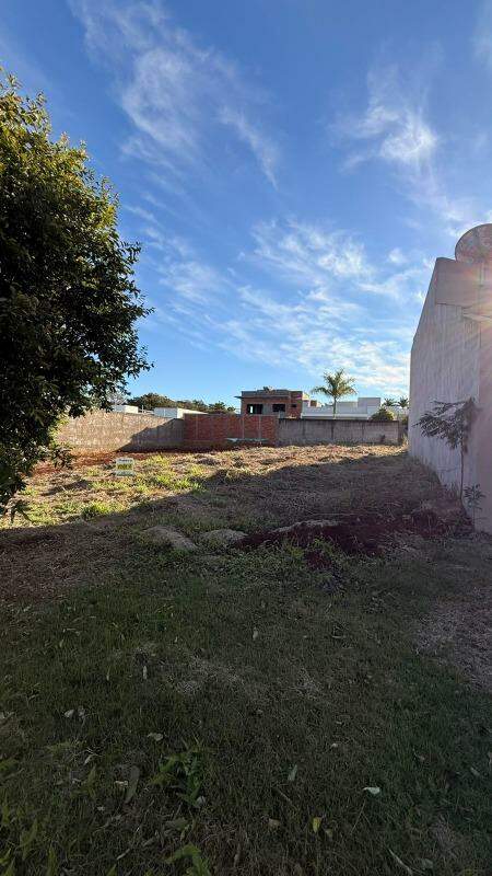 Lote à venda no Vila Gaúcha: 
