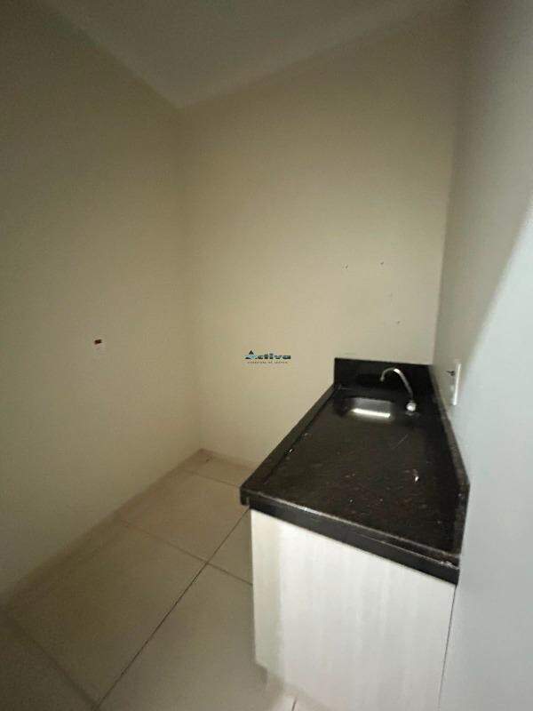 Sala para aluguel no Centro: 