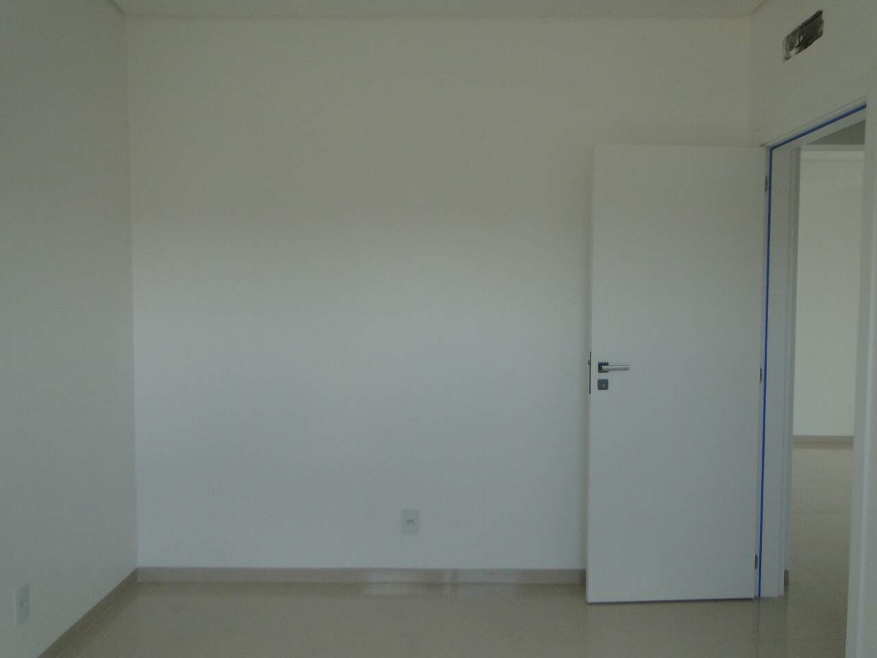 Apartamento para aluguel no Lago: 