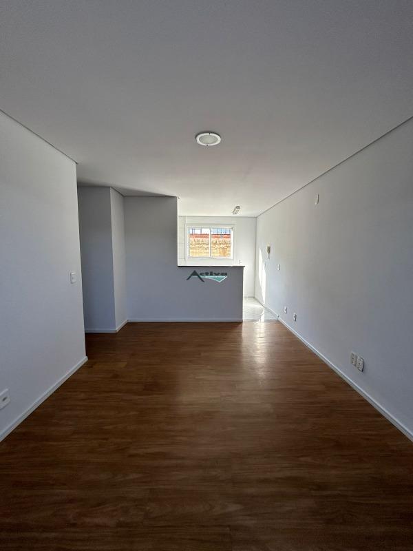 Apartamento para aluguel no Lago: 