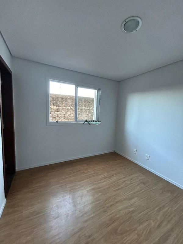 Apartamento para aluguel no Lago: 