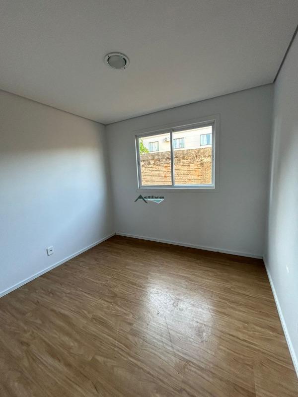 Apartamento para aluguel no Lago: 