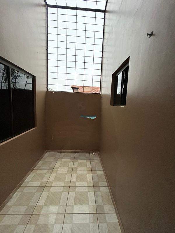 Casa para aluguel no Centro: 