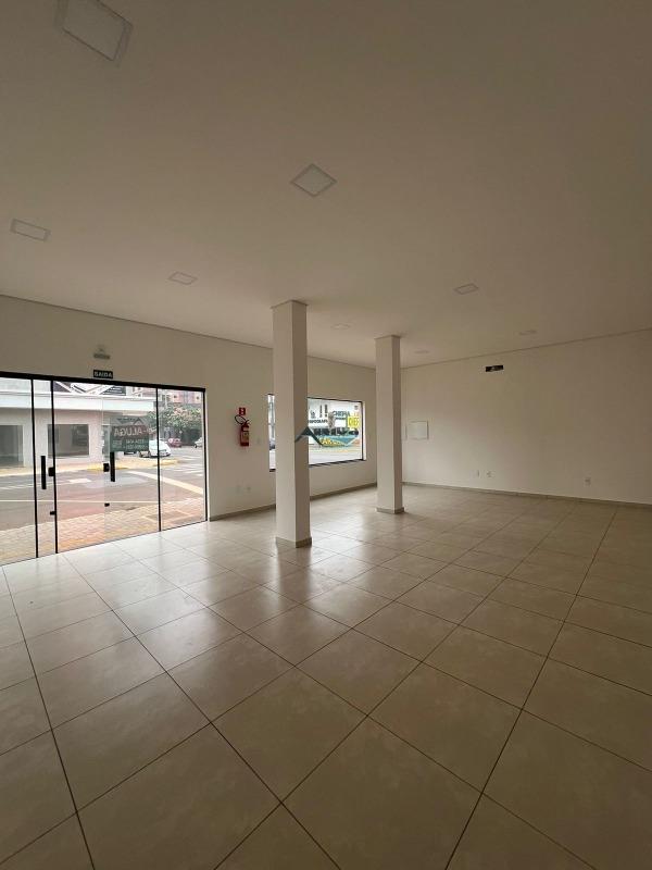 Sala para aluguel no Centro: 