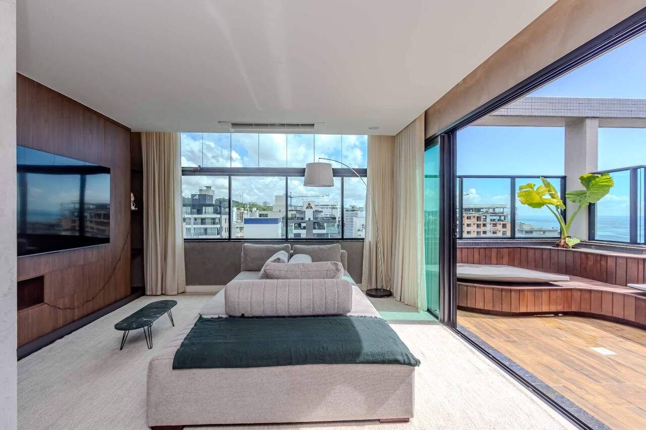 Cobertura Duplex Mobiliada na Praia Brava em Itajaí/Sc