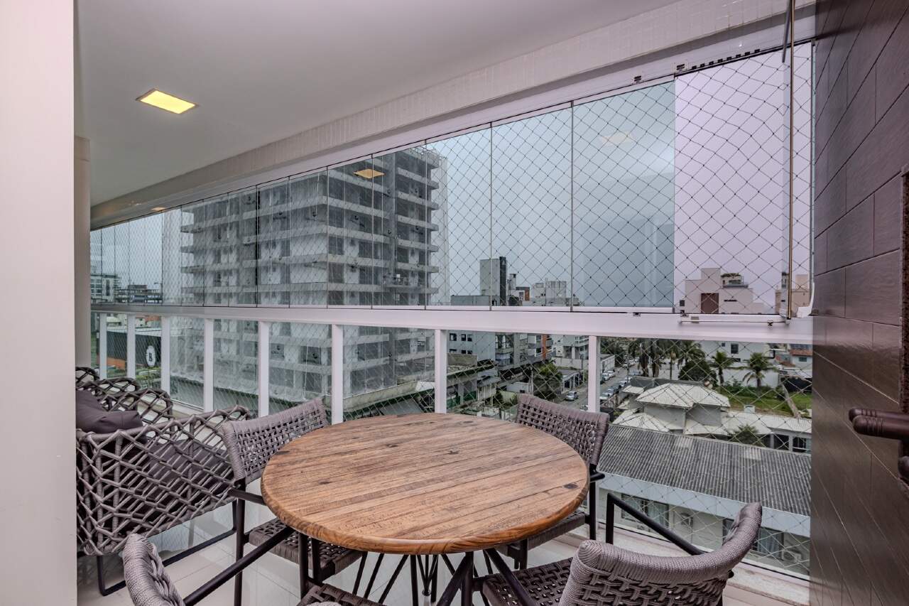Apartamento 3 Suítes Mobiliado no Solares da Brava