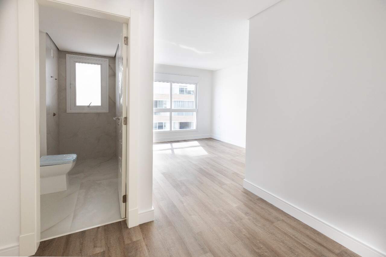 Apartamento com 4 Suítes no Le Blanc Praia Brava