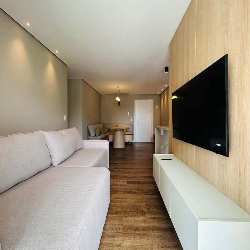 Apartamento Mobiliado no Duo Praia Brava