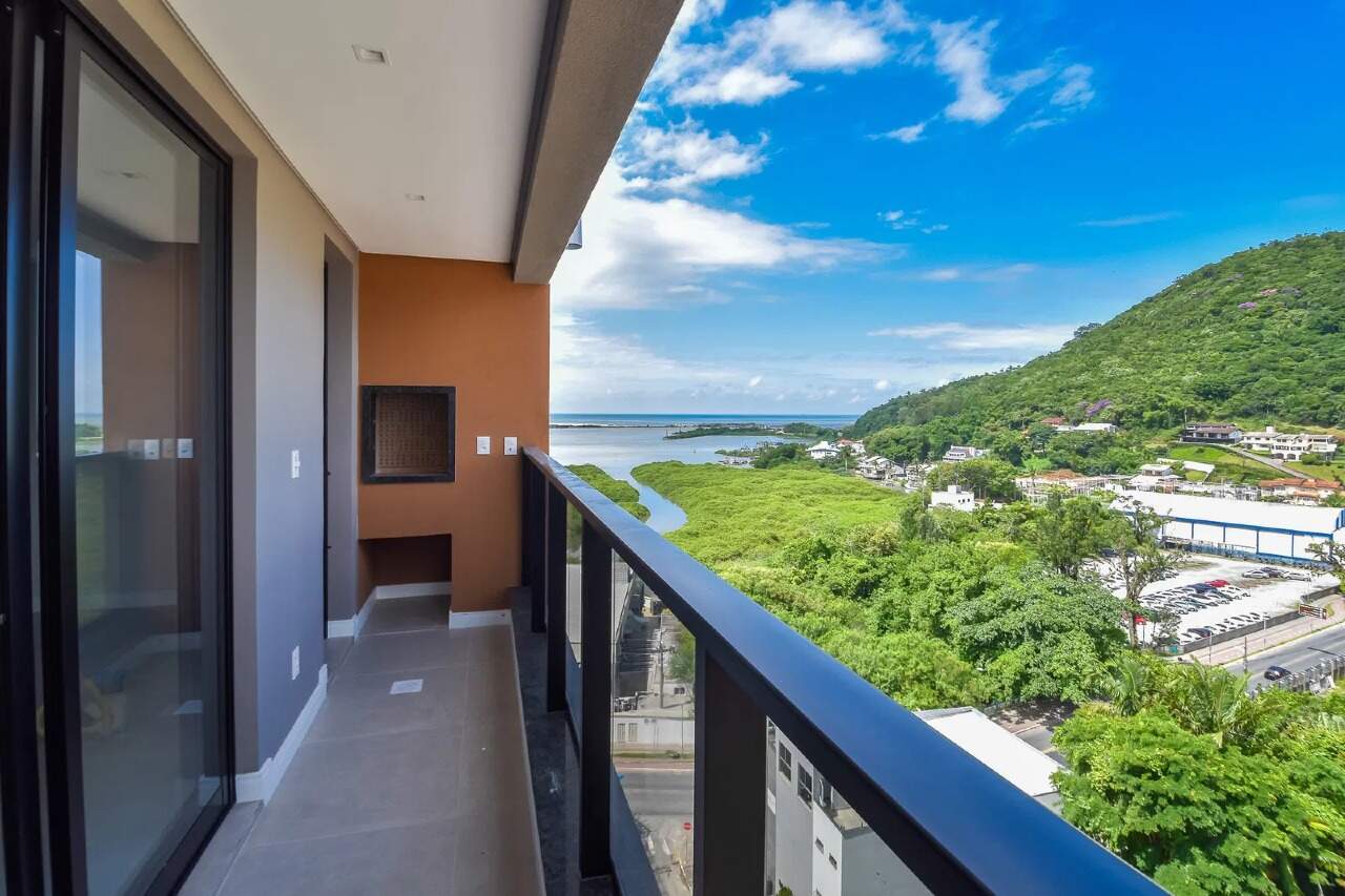 Apartamento com 3 Quartos no Sun Coast Residence
