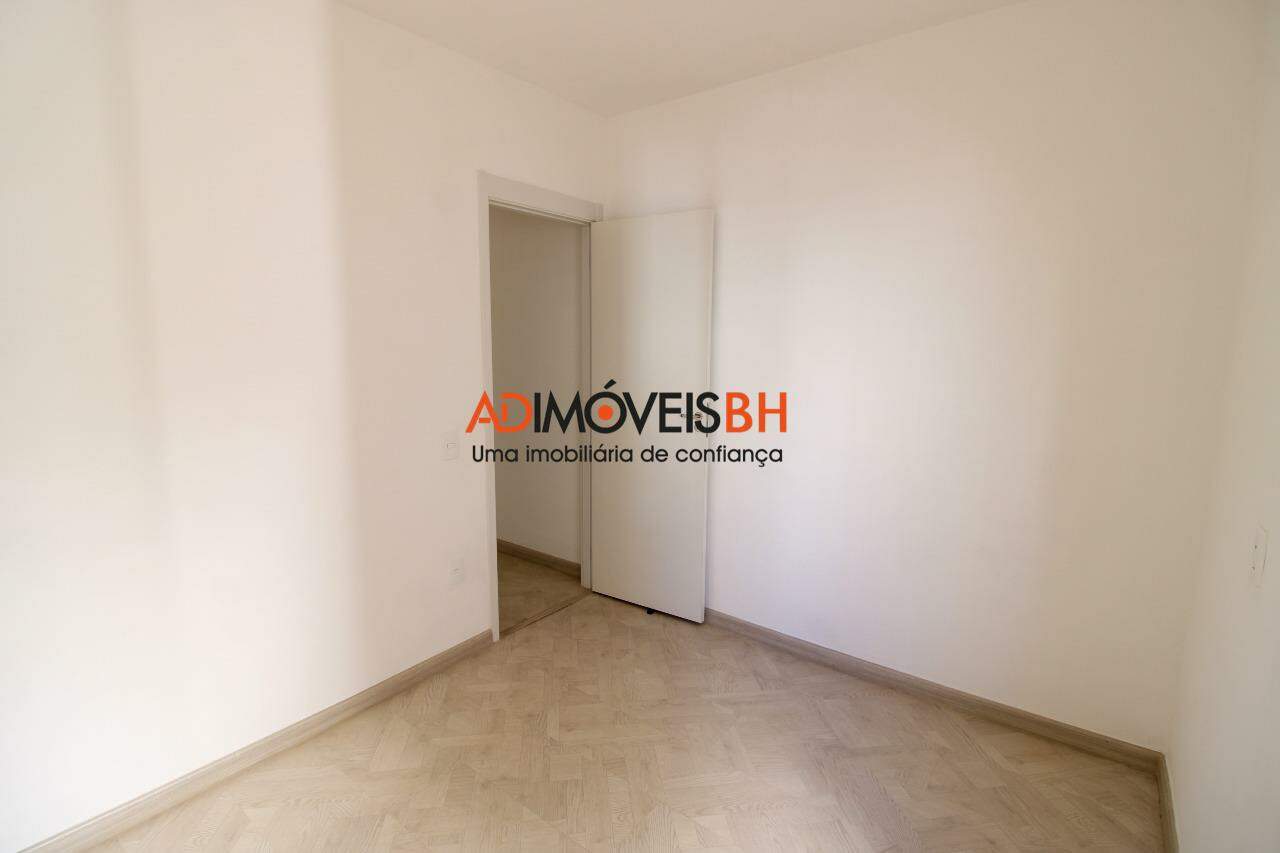Apartamento para aluguel no Centro: Apartamento - 2 quartos - Quarto