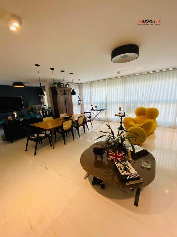 Apartamento à venda no Cruzeiro: 