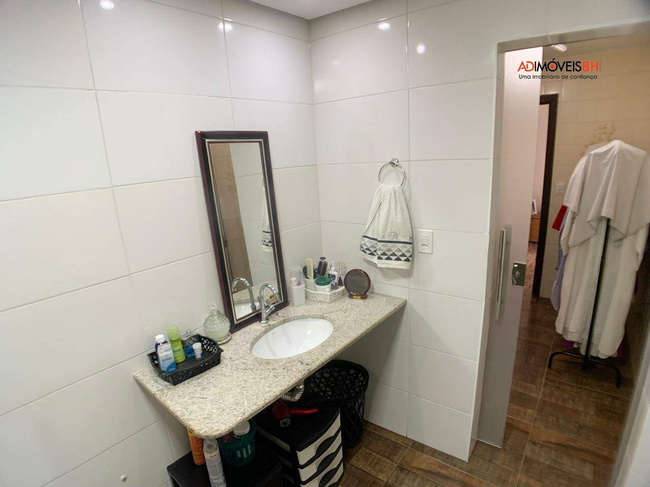 Casa Residencial à venda no Cachoeirinha: 