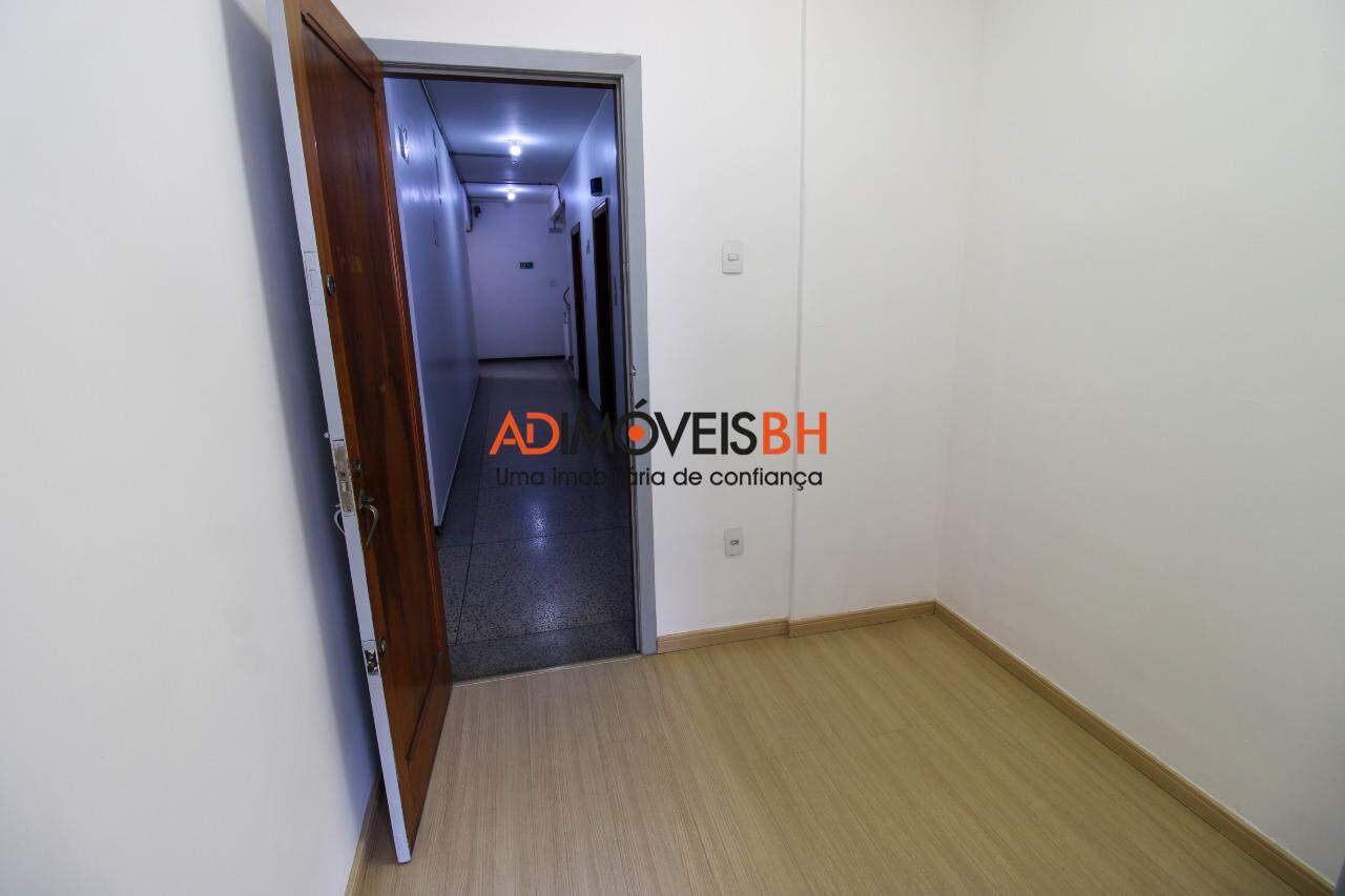 Sala para aluguel no Centro: 