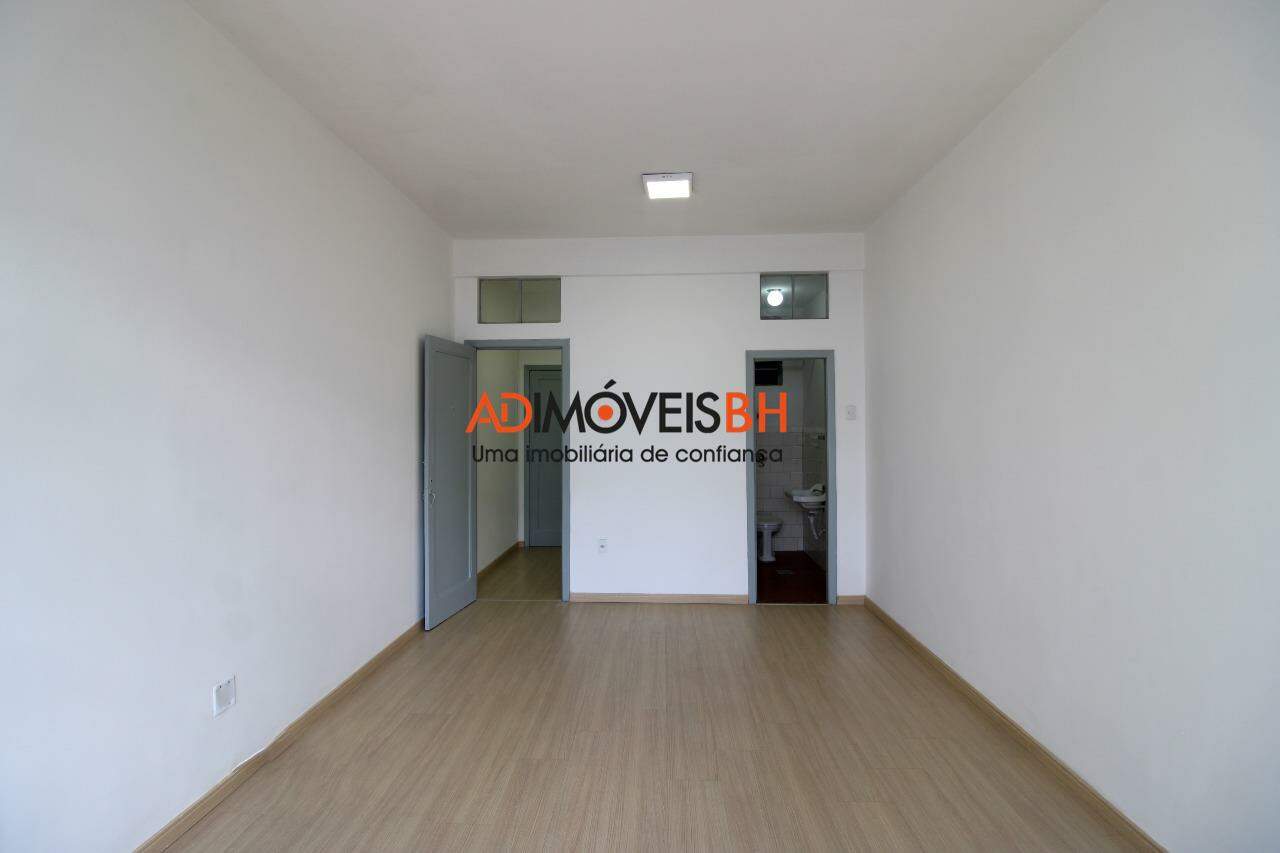 Sala para aluguel no Centro: 