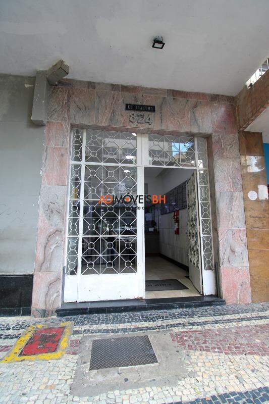 Sala para aluguel no Centro: 