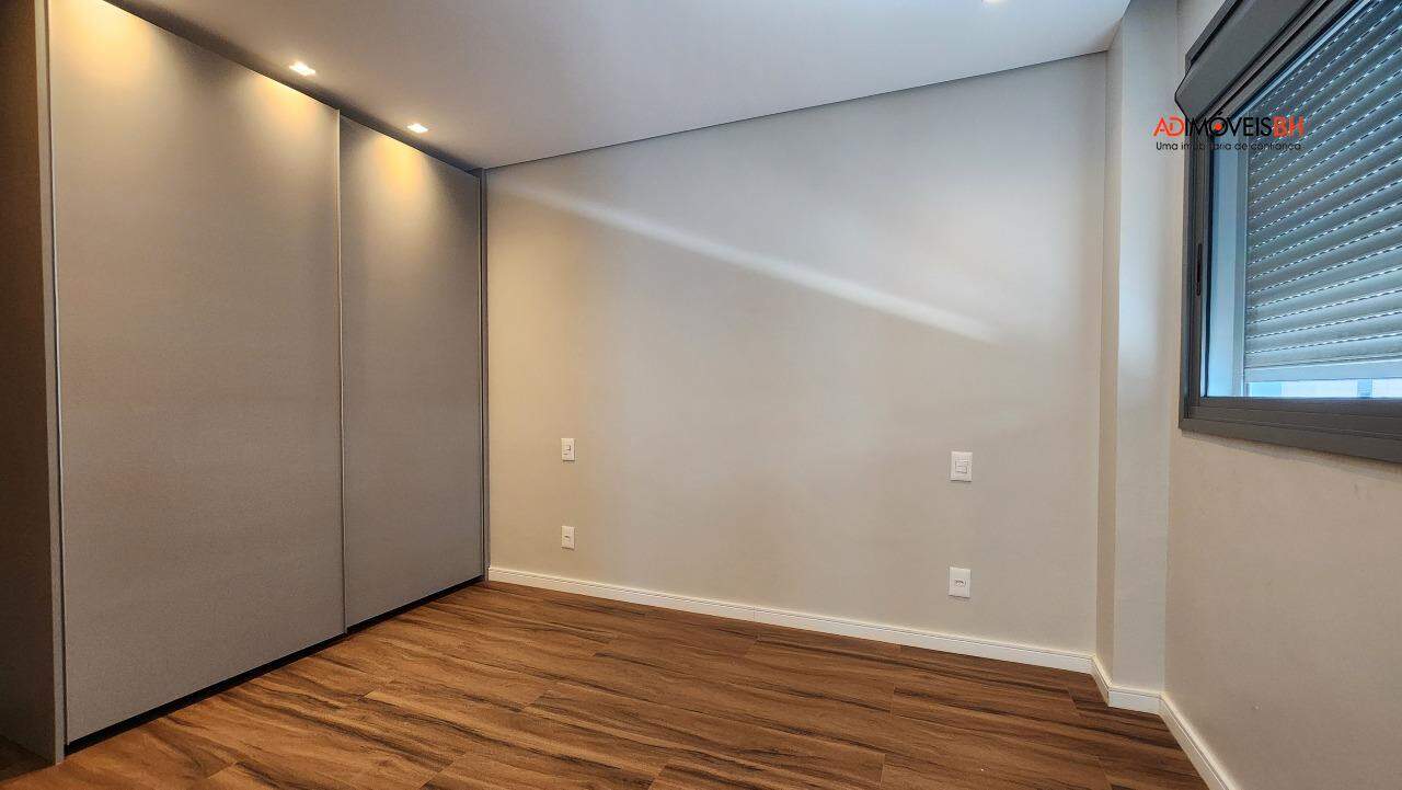 Apartamento à venda no Funcionários: 
