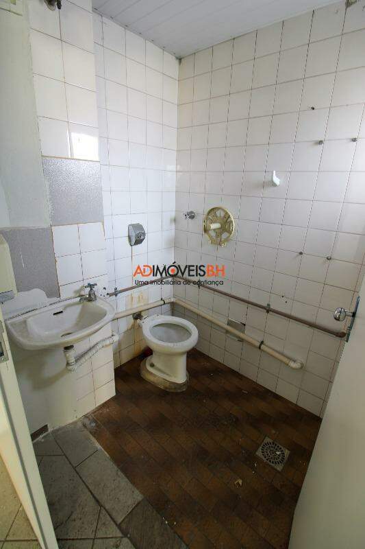 Sala para aluguel no Centro: 