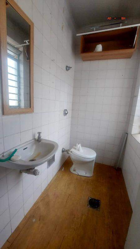 Sala à venda no Funcionários: 