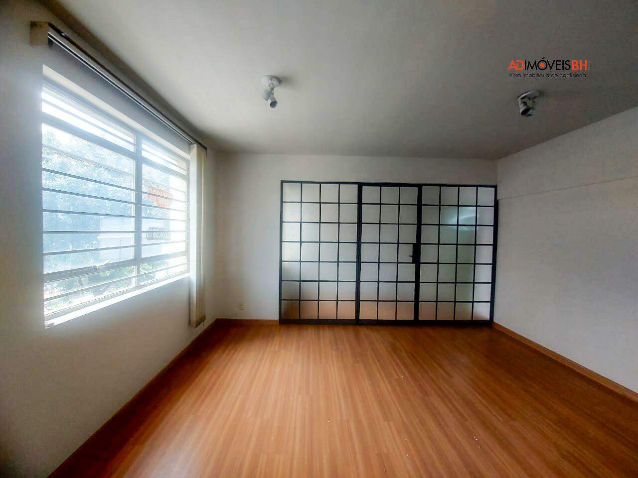 Sala à venda no Funcionários: 