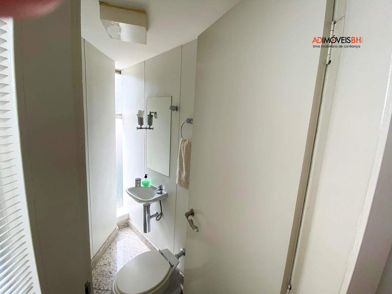 Sala à venda no Santa Efigênia: 