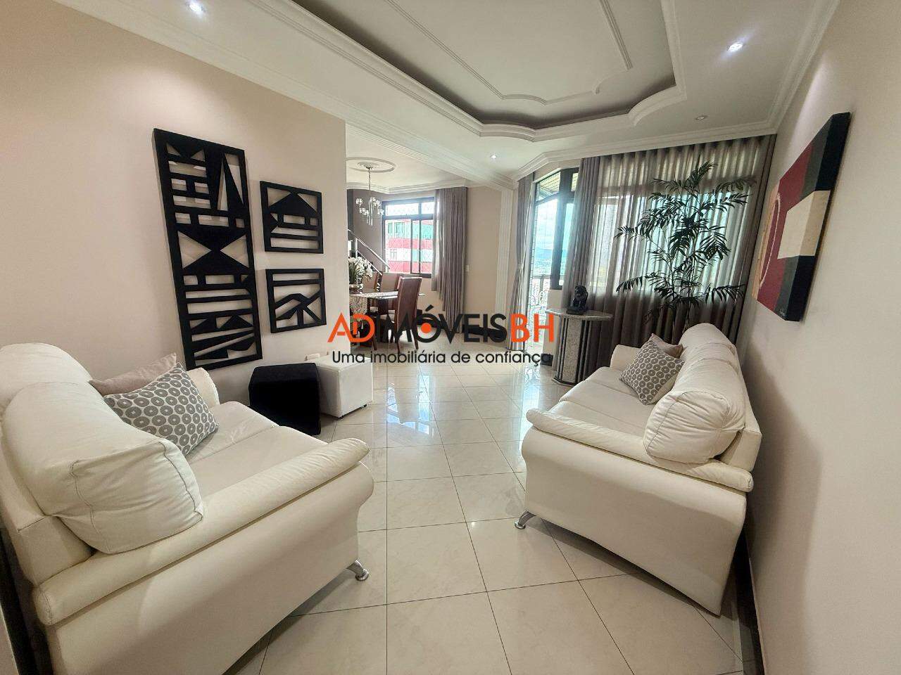 Apartamento à venda no Camargos: 