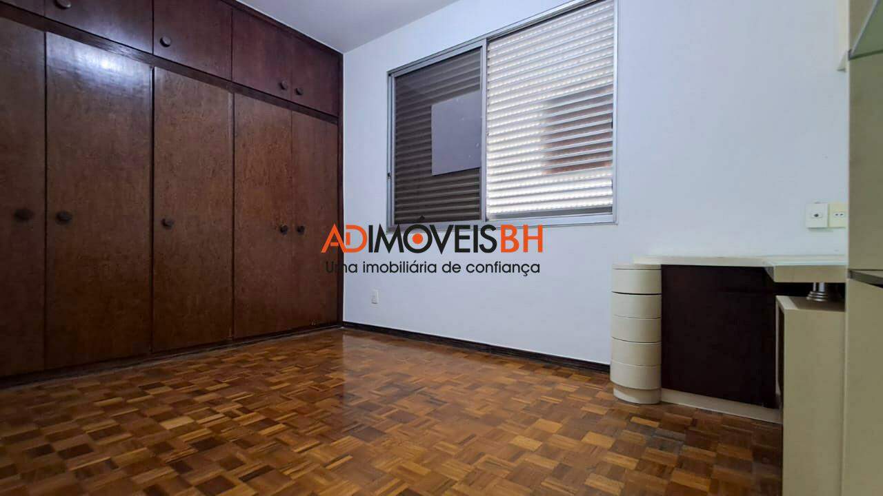 Apartamento à venda no Funcionários: 
