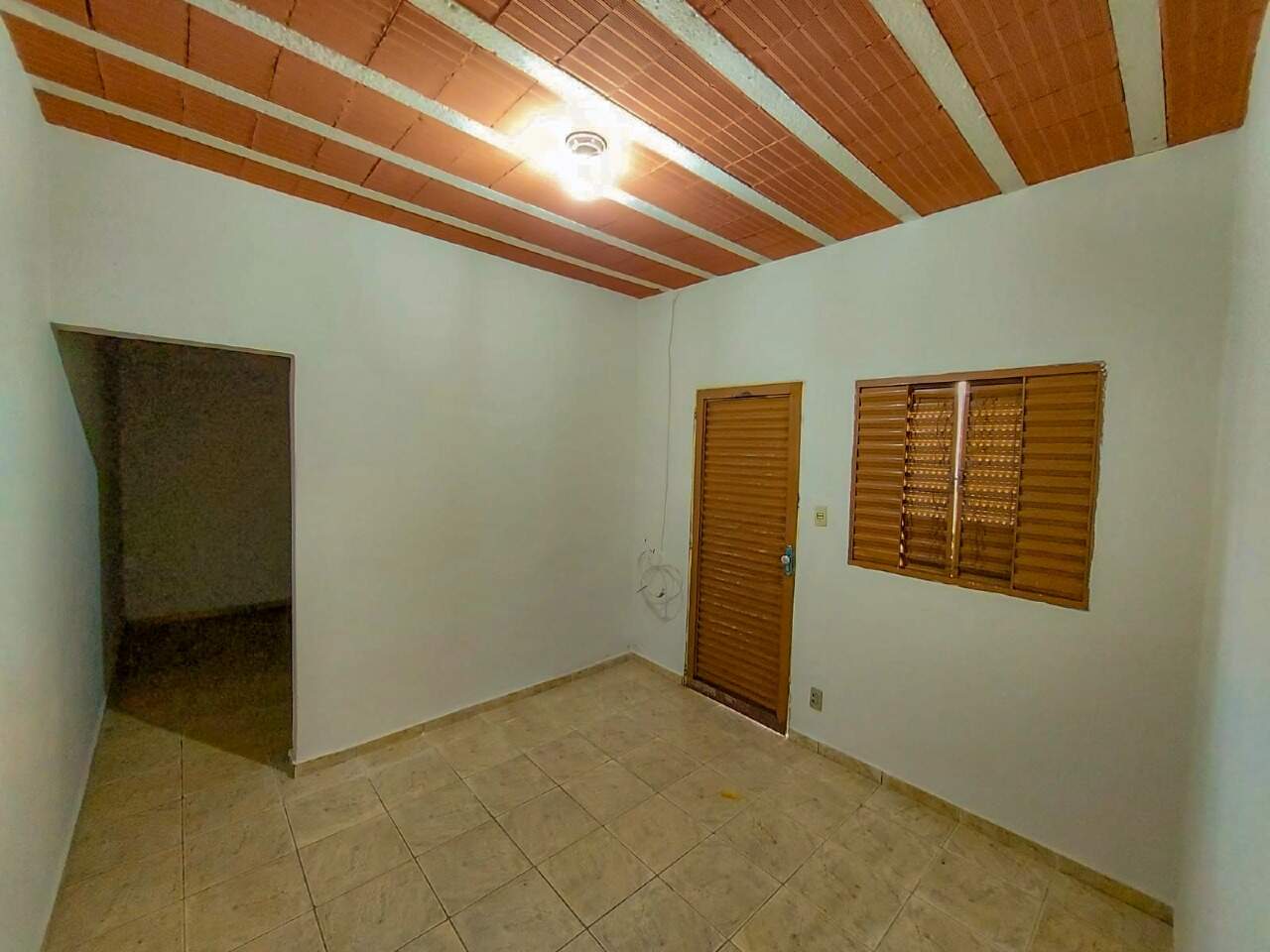 Lote à venda no Caiçaras: 