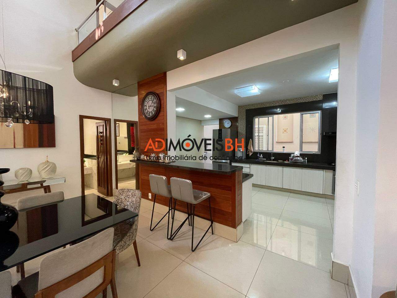 Casa Residencial à venda no Fernão Dias: 