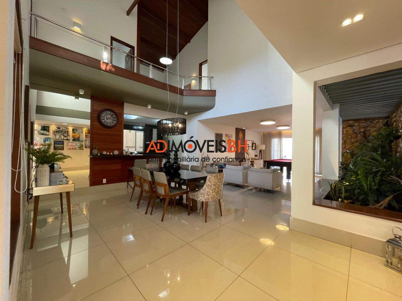Casa Residencial à venda no Fernão Dias: 