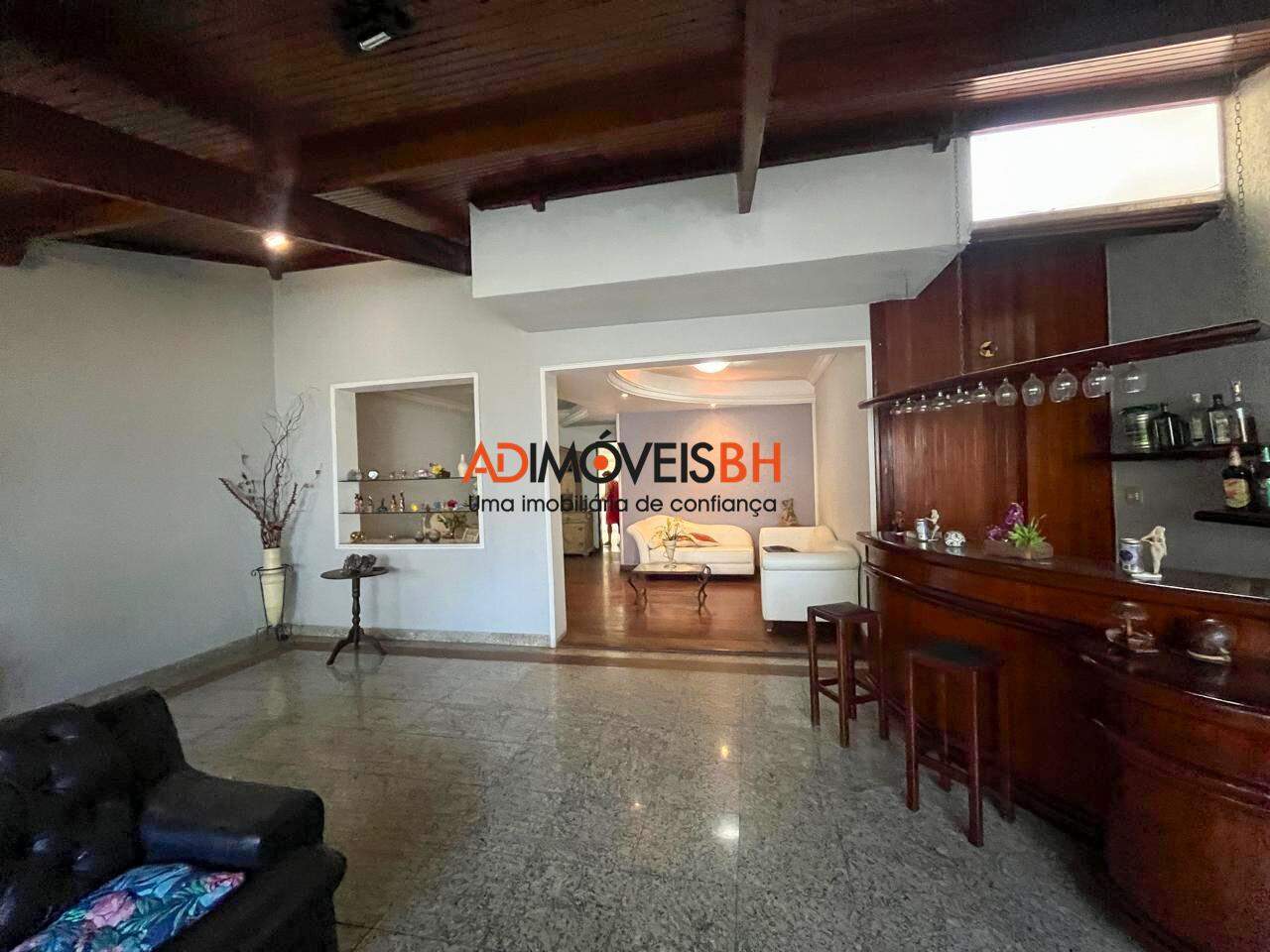 Casa Residencial à venda no Caiçaras: 