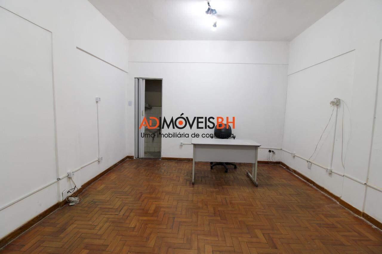 Sala para aluguel no Centro: 