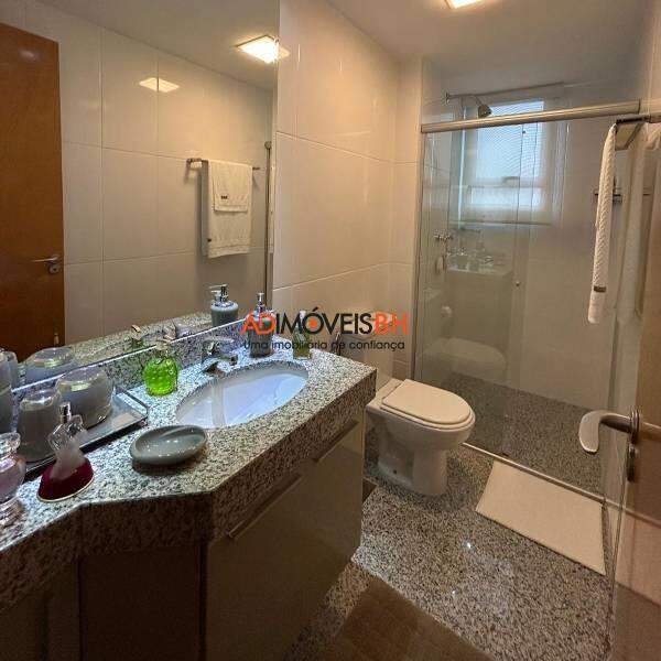 Apartamento à venda no Serra: 